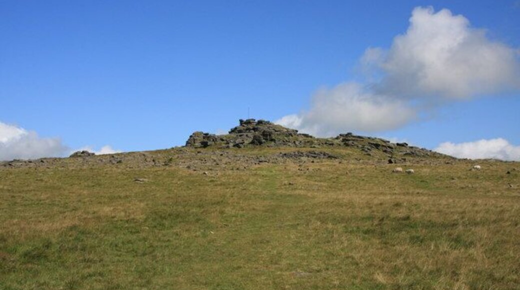 Great Mis Tor Seen from the path from Little Mis Tor.