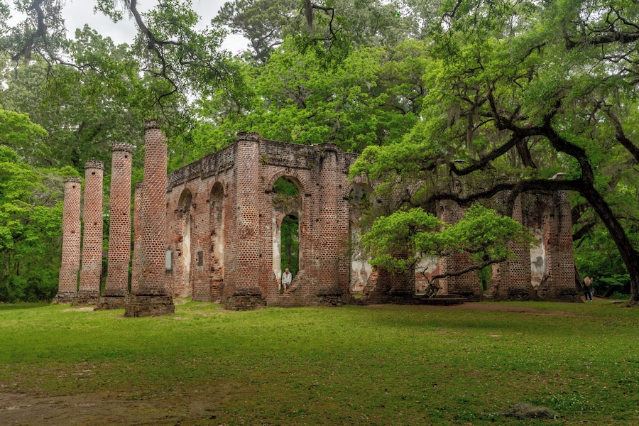 We saw a sign for some church ruins. How could I not go? These ruins are owned by a private owner and can be walked around free of charge. 
Known also as the Sheldon Church or Old Sheldon Church, the building was originally known as Prince William's Parish Church. The church was built as a chapel of ease in the English Georgian style, using the Roman Tuscan or Doric order, between 1745 and 1753.
The traditional understanding is that Prince William's was burned by the British in 1779 during the Revolutionary War, rebuilt in 1826, and then burned again in 1865 during the Civil War: