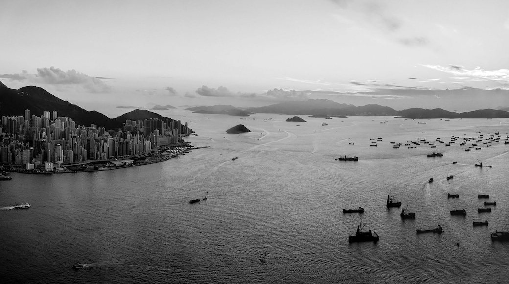 Hong Kong Victoria Harbour Sunset, Black and White