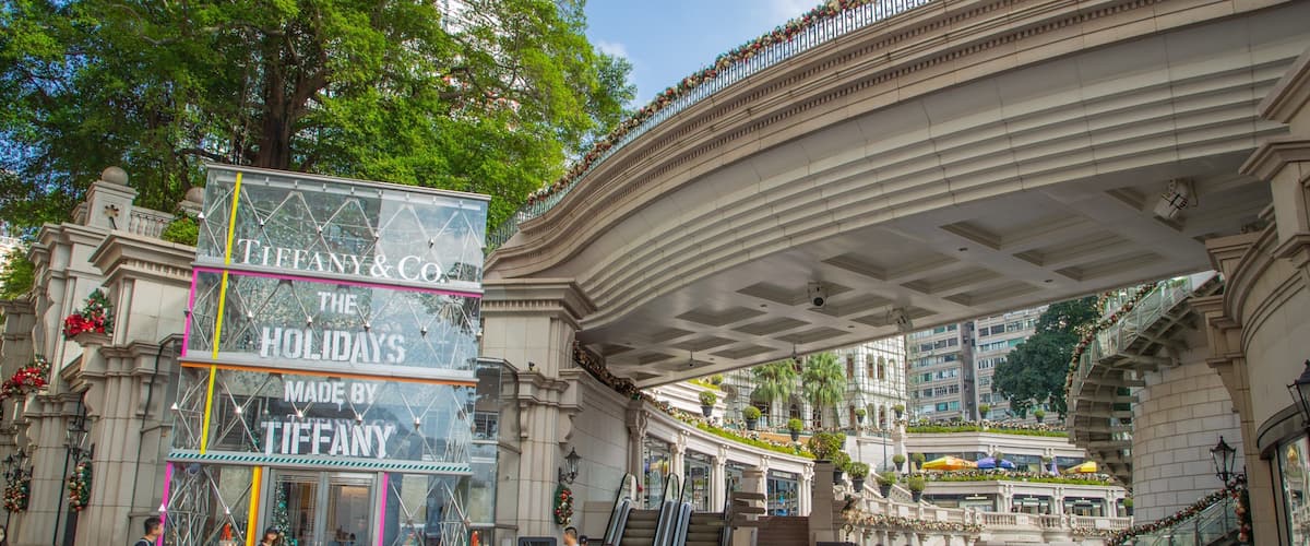 Tsim Sha Tsui featuring a city and signage