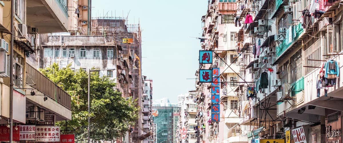 Sham shui Po is located in the northwest of Kowloon Peninsula.