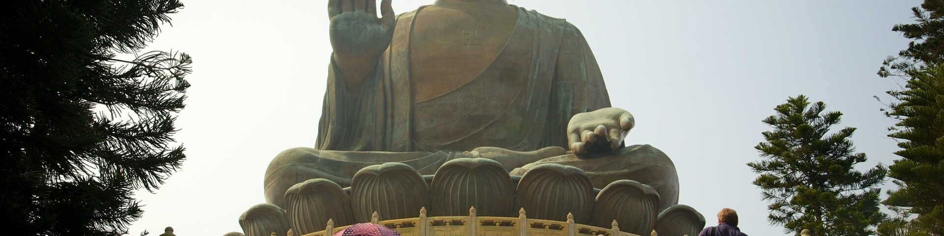 Grand Bouddha qui includes éléments religieux, statue ou sculpture et monument