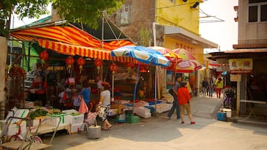 Tai O Fishing Village featuring markets