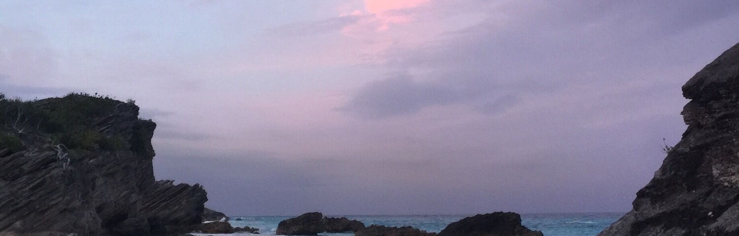 Pink sands of Bermuda #lifeatexpedia