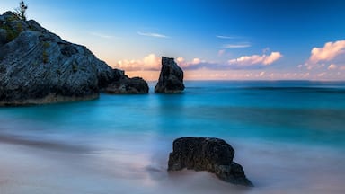 Bermuda Horseshoe Bay