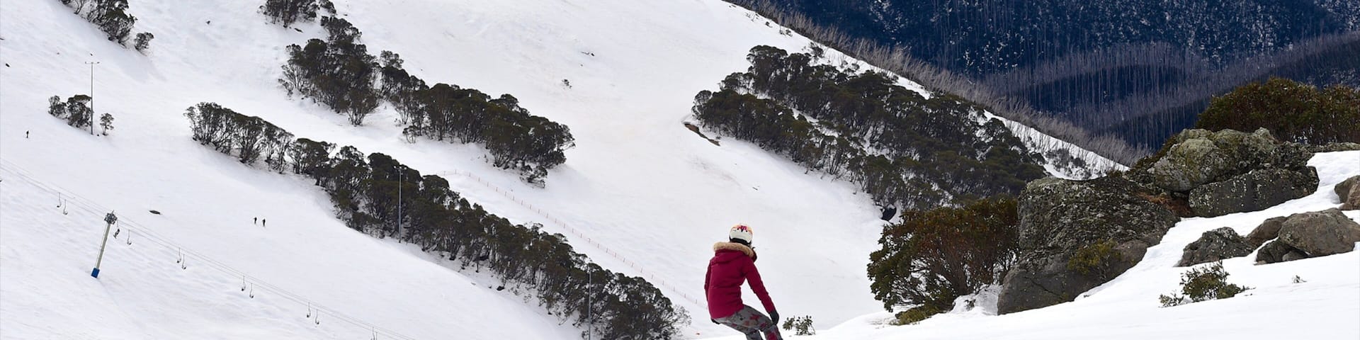 Falls Creek which includes snow, snow boarding and mountains