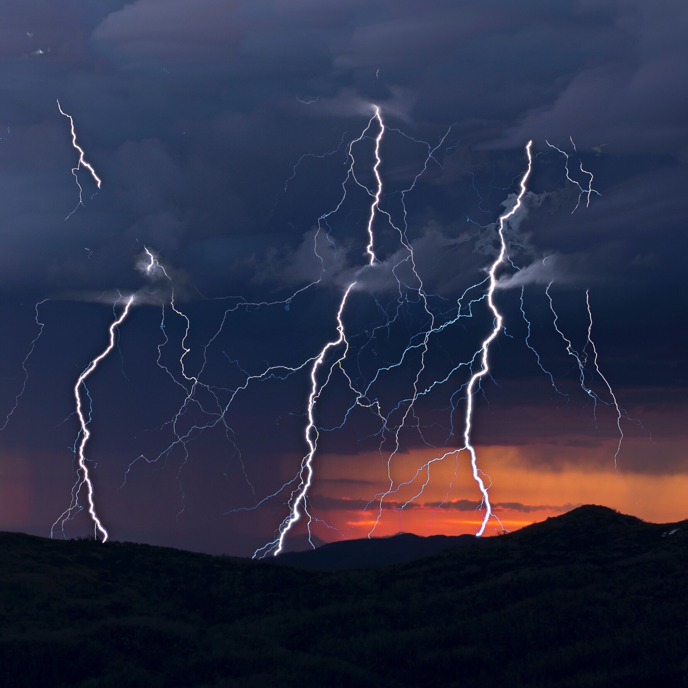 High Country Victoria is widely considered a winter destination to travelers but I can tell you that Summer is the business! I traveled to Falls Creek, Bright and surrounds and Beechworth on an epic one-week girls trip and had a blast! All the fresh air. All the food and, all the wine! 🍷🍷