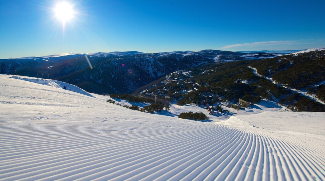 Falls Creek showing snow