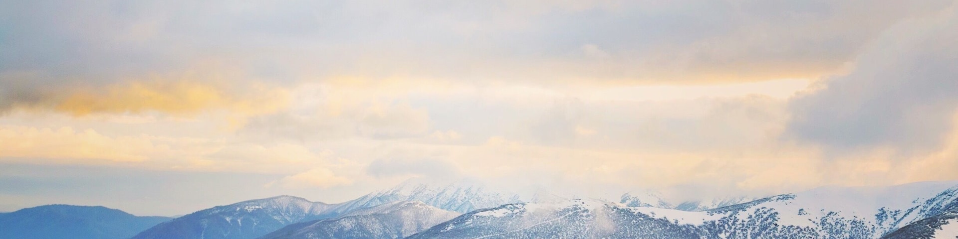 There's still a month to go (over a month actually) to ski in Australia and my recommendation is Falls Creek in Victoria. The views are amazing and the resort has runs for all abilities with a great ski school!