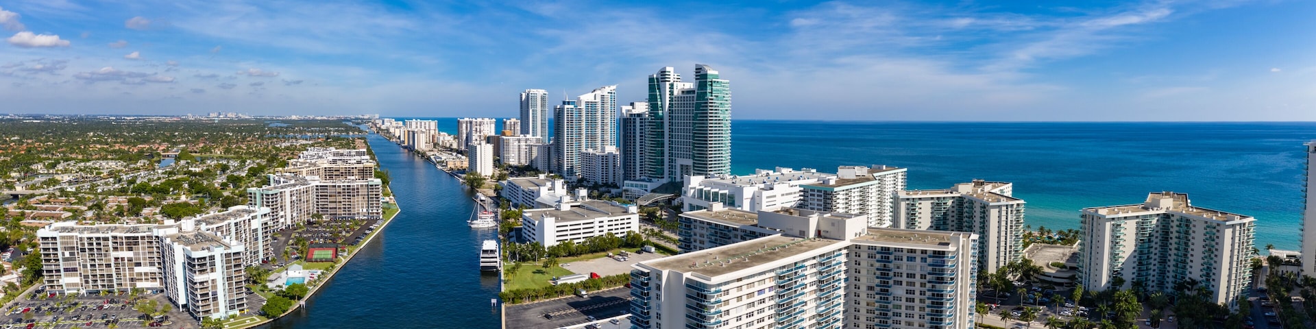 Aerial view panorama of Fort Lauderdale