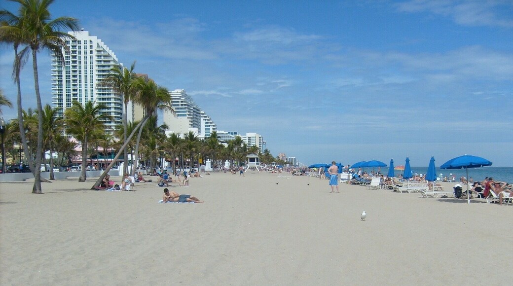 i love this beach sooooo much! 🌊☀️
