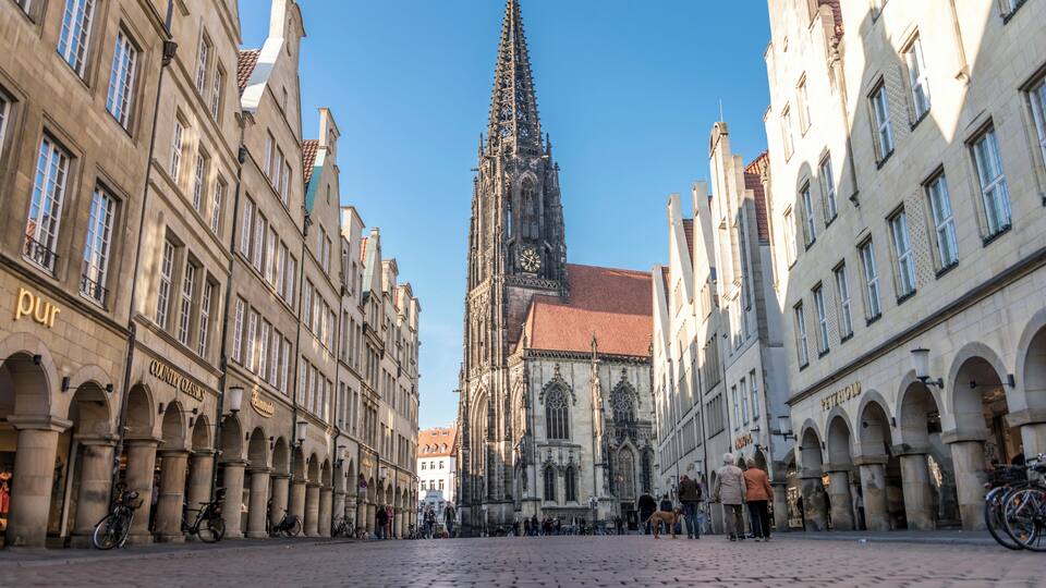 Prinzipalmarkt in the main shopping street of Munster. Completely destroyed during the Second World war, it has been re-build to resemble the original state.