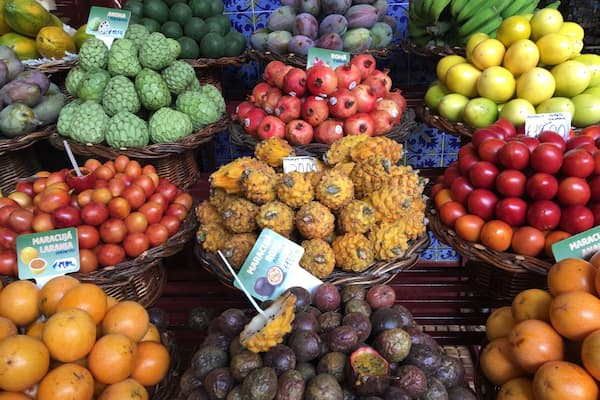 Mercado dos lavradores ...i never knew there are so many kinds of maracuja until i visited this place