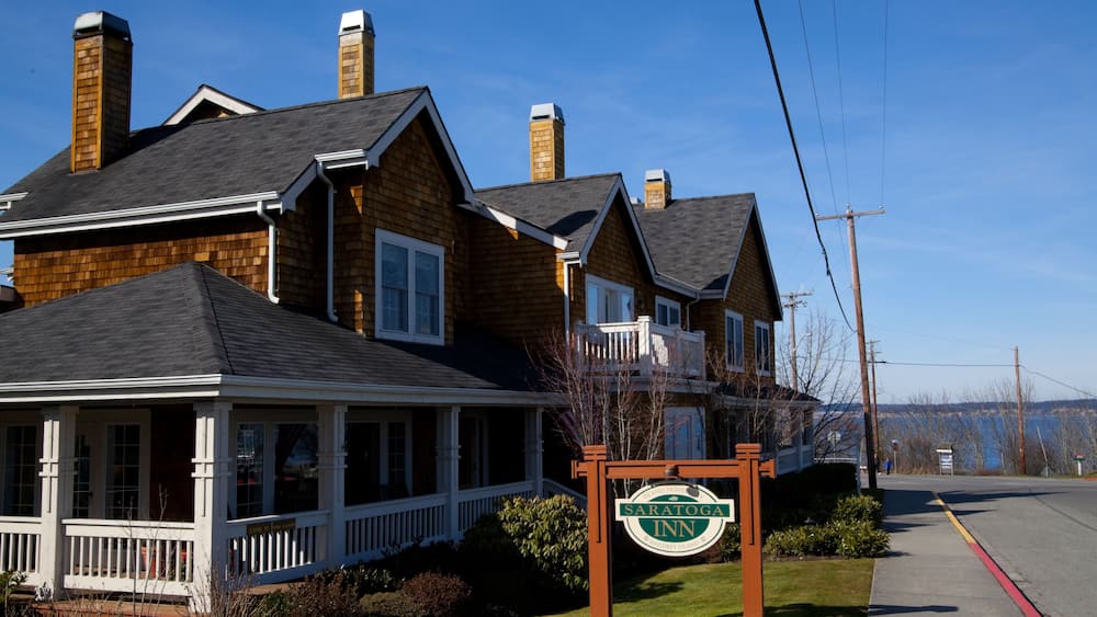 Saratoga Inn, Langley, Whidbey Island, Wa USA