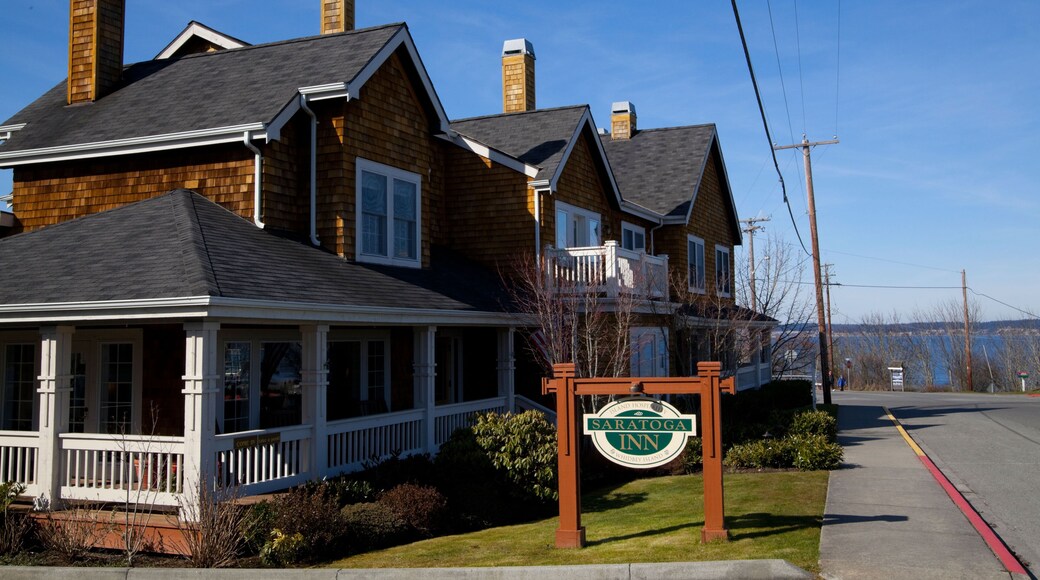 Saratoga Inn, Langley, Whidbey Island, Wa USA