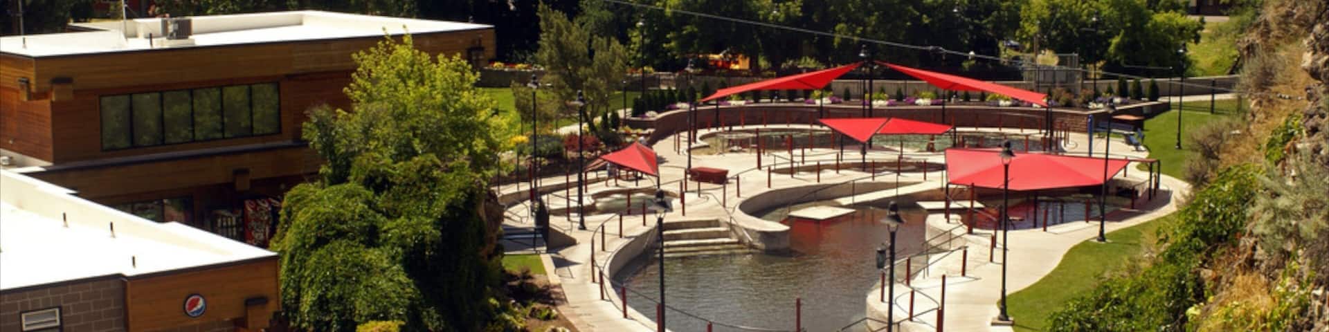 Lava Hot Springs featuring a pool, a waterpark and a garden