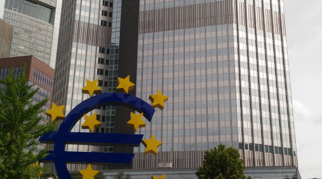 Eurotower was once the headquarters of the European Central Bank (ECB).
#OrbitzTravel #germany #frankfurt