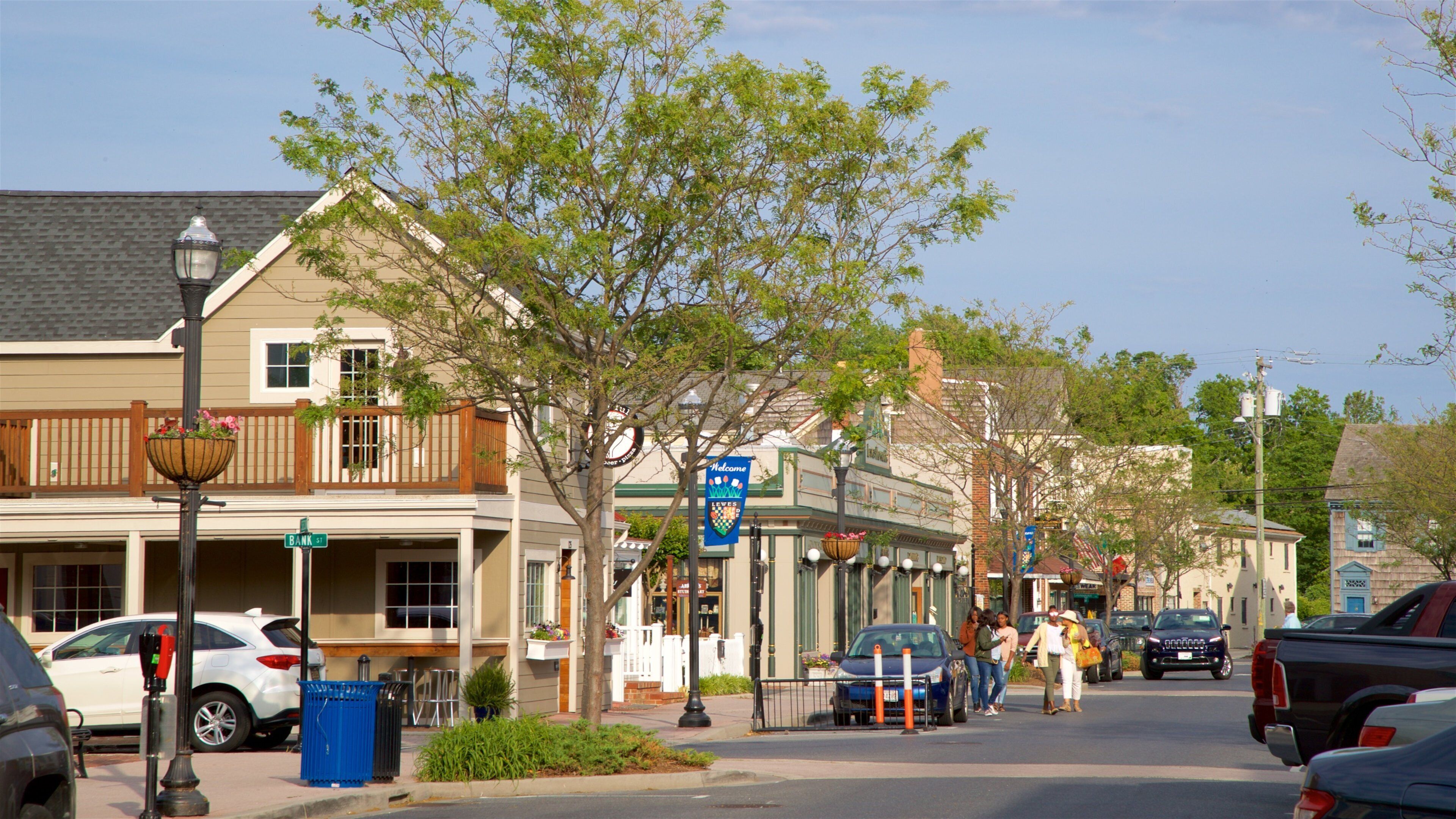 Lewes og byder på en lille by eller en landsby