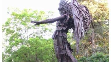 Spirit of Victory sculpture in Joseph Davis State Park.