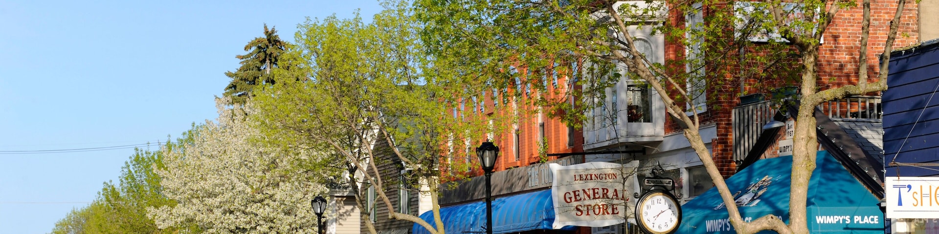 BEP072 Lexington Michigan tourist destination downtown area. Image shot 1000. Exact date unknown.