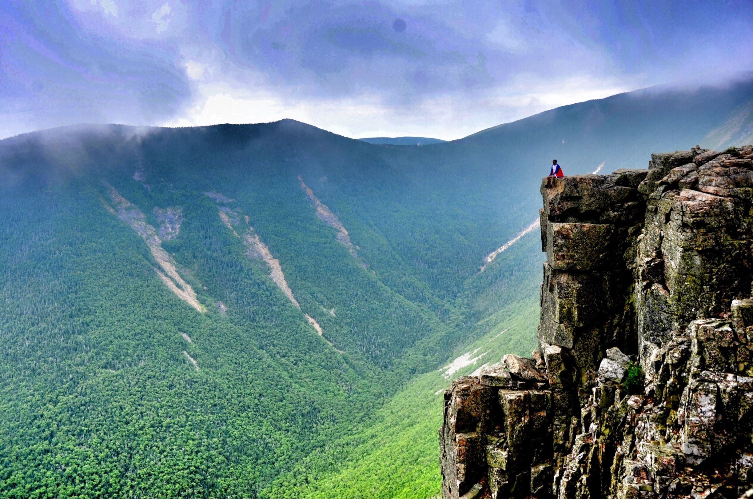 The iconic New Hampshire photo spot at Bondcliff. 