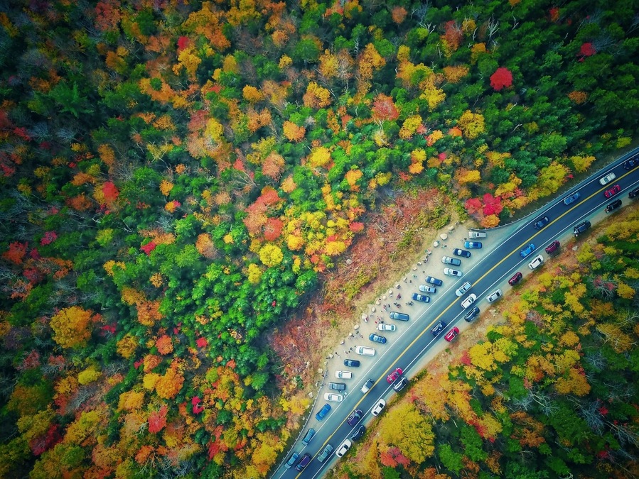 A drone shot from the kancamagus hwy in NH