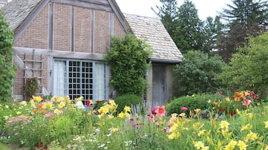 Stumbled upon this lovely place on a weekend drive. Topsmead State Forest includes the summer home of Edith Morton Chase, daughter of Harry Sabin Chase the 1st President of Chase Brass and Copper Company. There are lovely gardens surrounding the home which serve as host to many weddings and photo shoots.