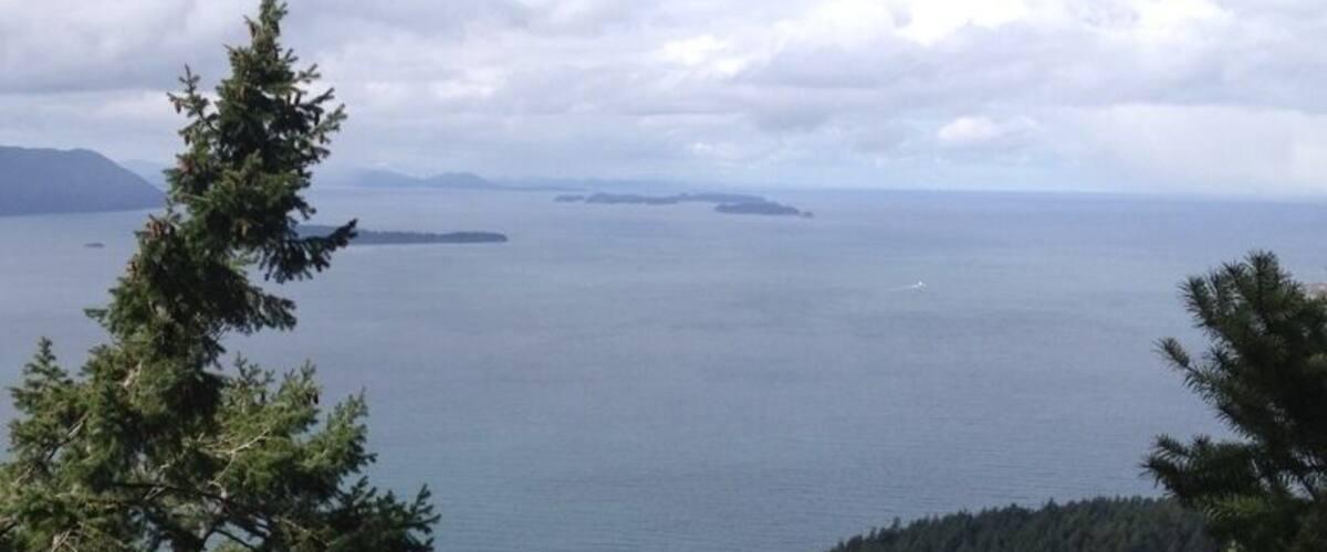 This 1.6 mile trail (one way) ascends 1050' to the 2nd highest point in the San Juan Islands. Have an incredible evening/meal at Willows Inn, then hike this the day after to burn some calories. The preserve is incredible, and on a nice day the color, sun streaks, waterfalls and wildlife will not disappoint. One of the many reasons to live in the bountiful Pacific Northwest!