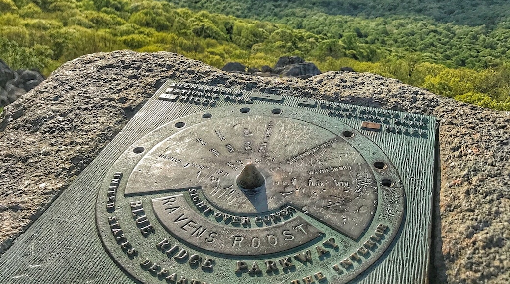 No hike needed. Just pull over and enjoy the view!