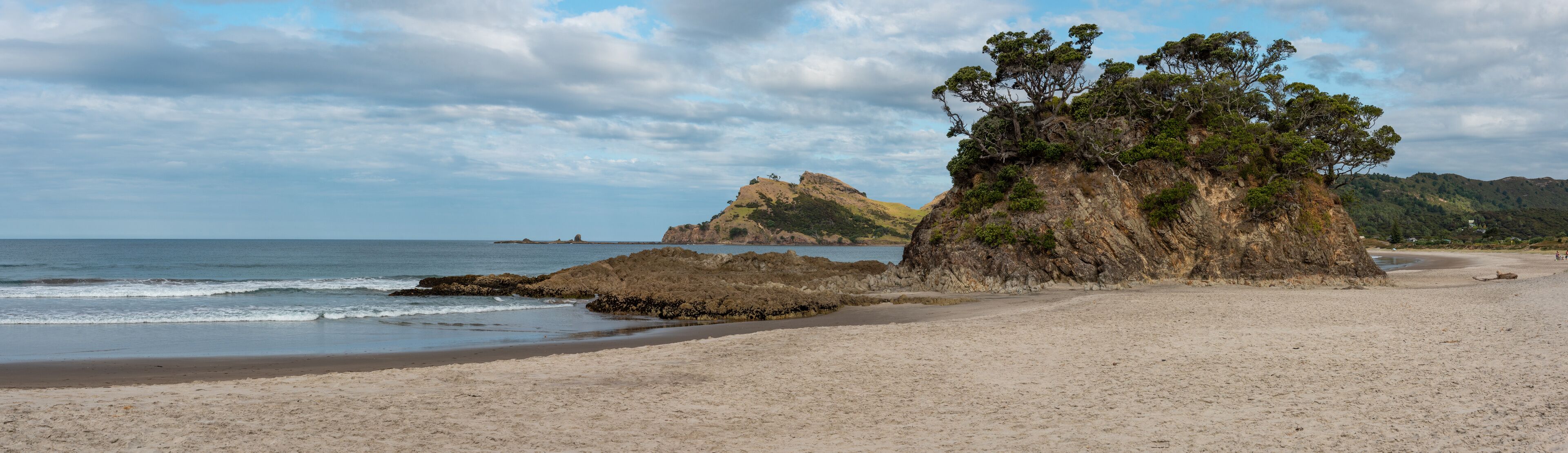 Tranquil abandoned Medlands Beach on Great Barrier Island