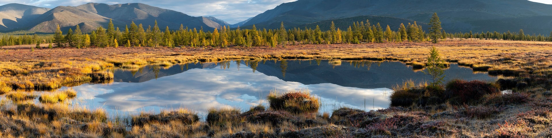 Far East of Russia, Magadan region, Susumansky district, lake Malyk..Surroundings of the mountain lake Malyk in the north of the Far East is located five hundred kilometers from the city of Magadan..