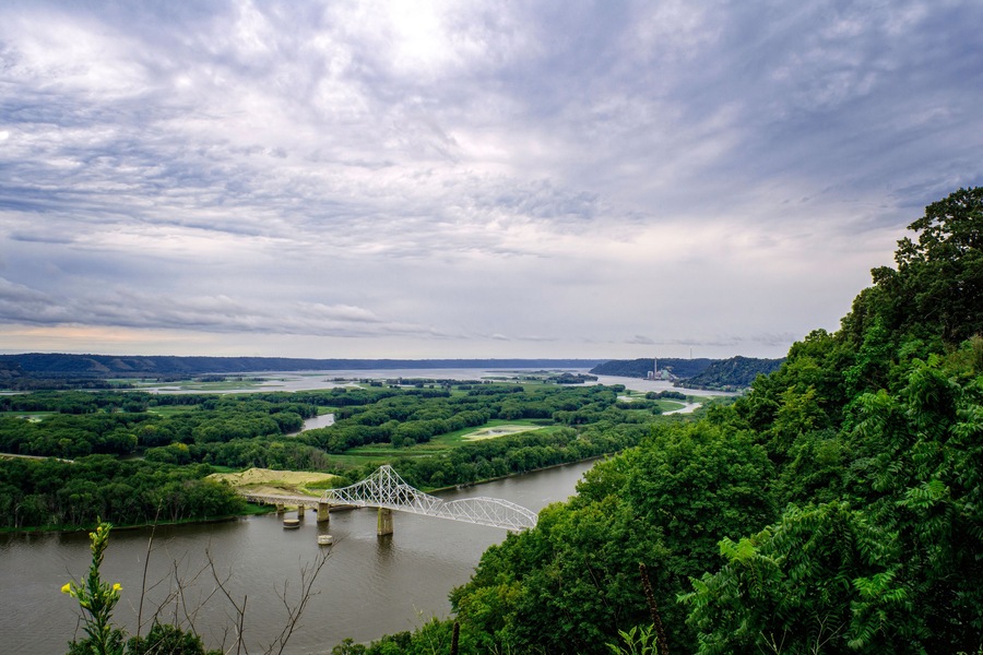 A view of the Marquette–Joliet Bridge that crosses from Praire Du Chein Wisconsin to Marquette Iowa.