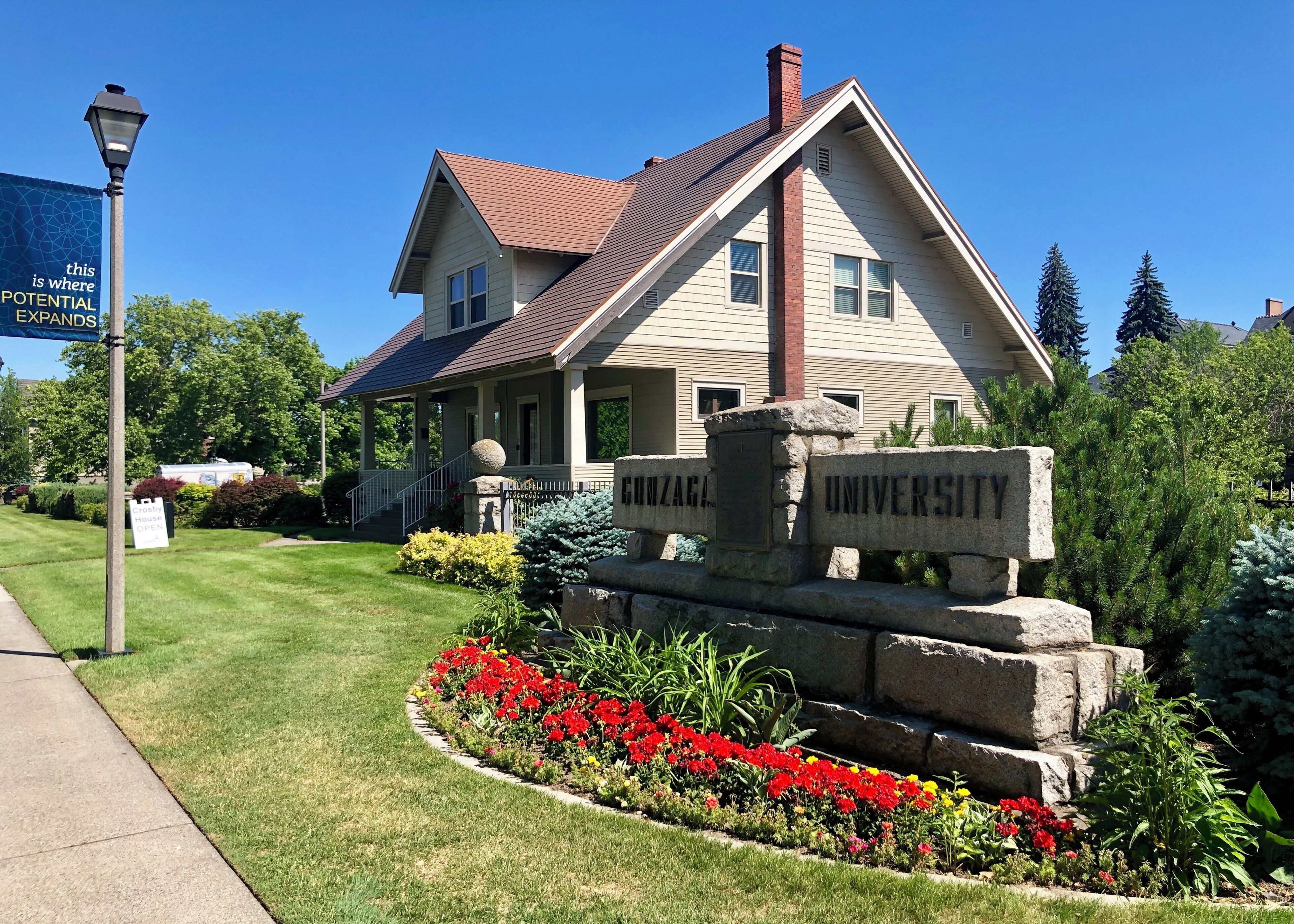 Bing Crosbys family moved from Tacoma, Washington to Spokane, Washington in 1906 when he was 3 years old. The family rented a home for the first several years prior to building this one from a kit in 1911. It is located just north of the Gonzaga University Campus. The house is 1,350 square feet and has 4 bedrooms and 2 bathrooms. It is now run as a museum which is open everyday but Sunday with free admission.