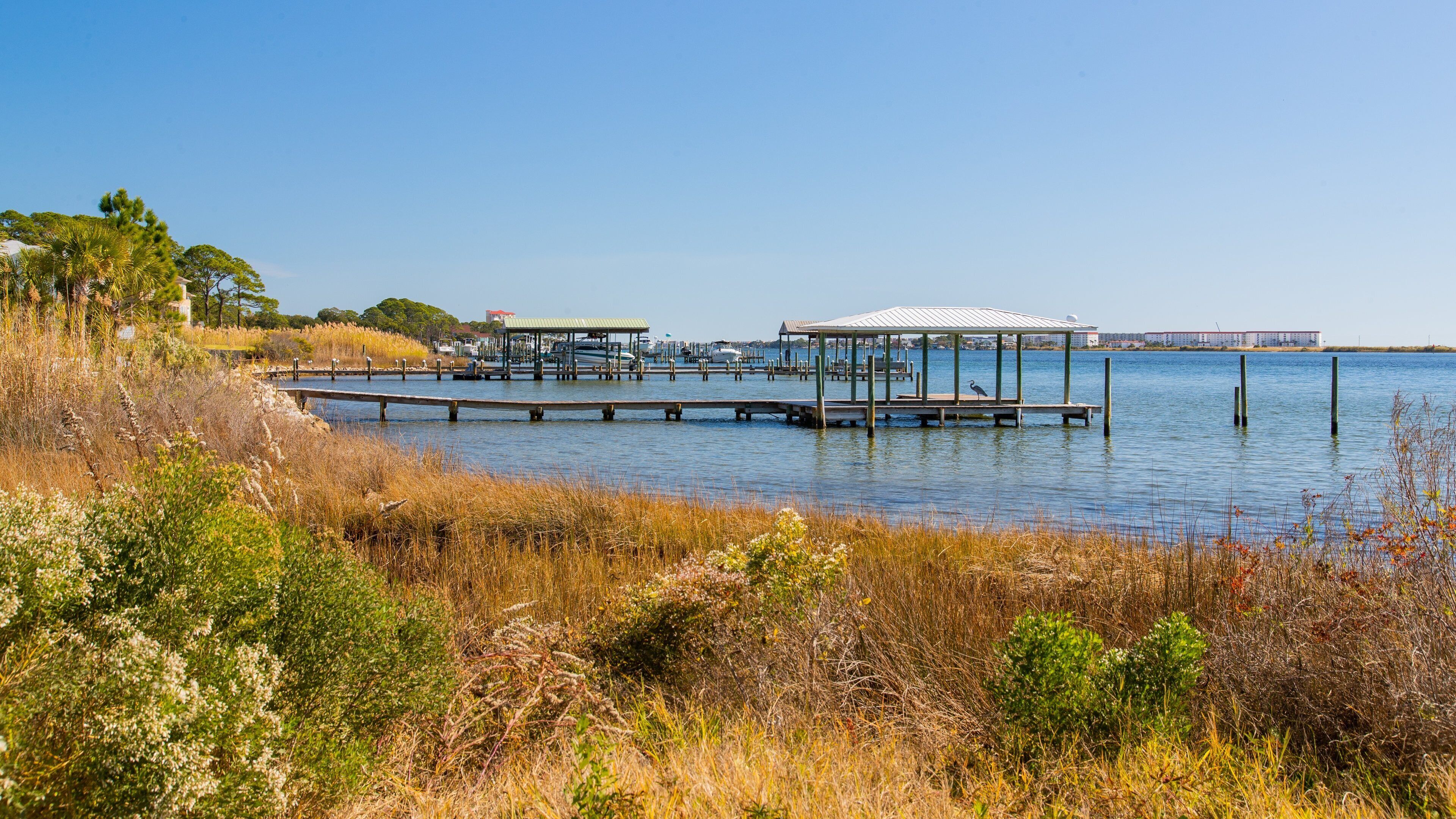 Fort Walton Beach - Destin showing a bay or harbor