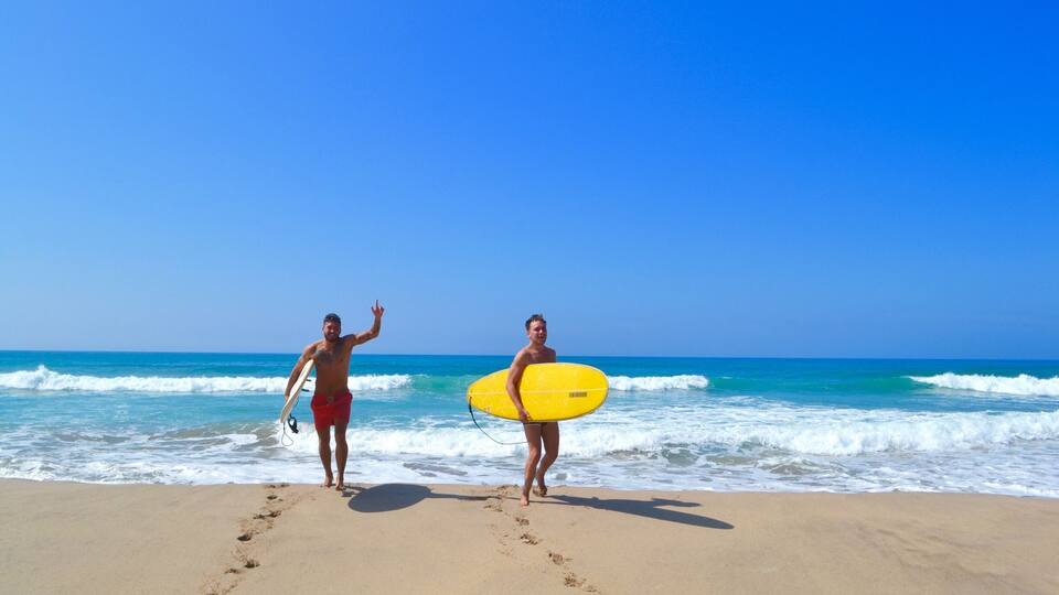 Amateur surfers, professional #blue skies