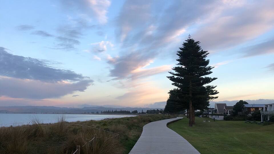 The walkway at Waikanae Beach down to Midway beach is a great way to start the day.