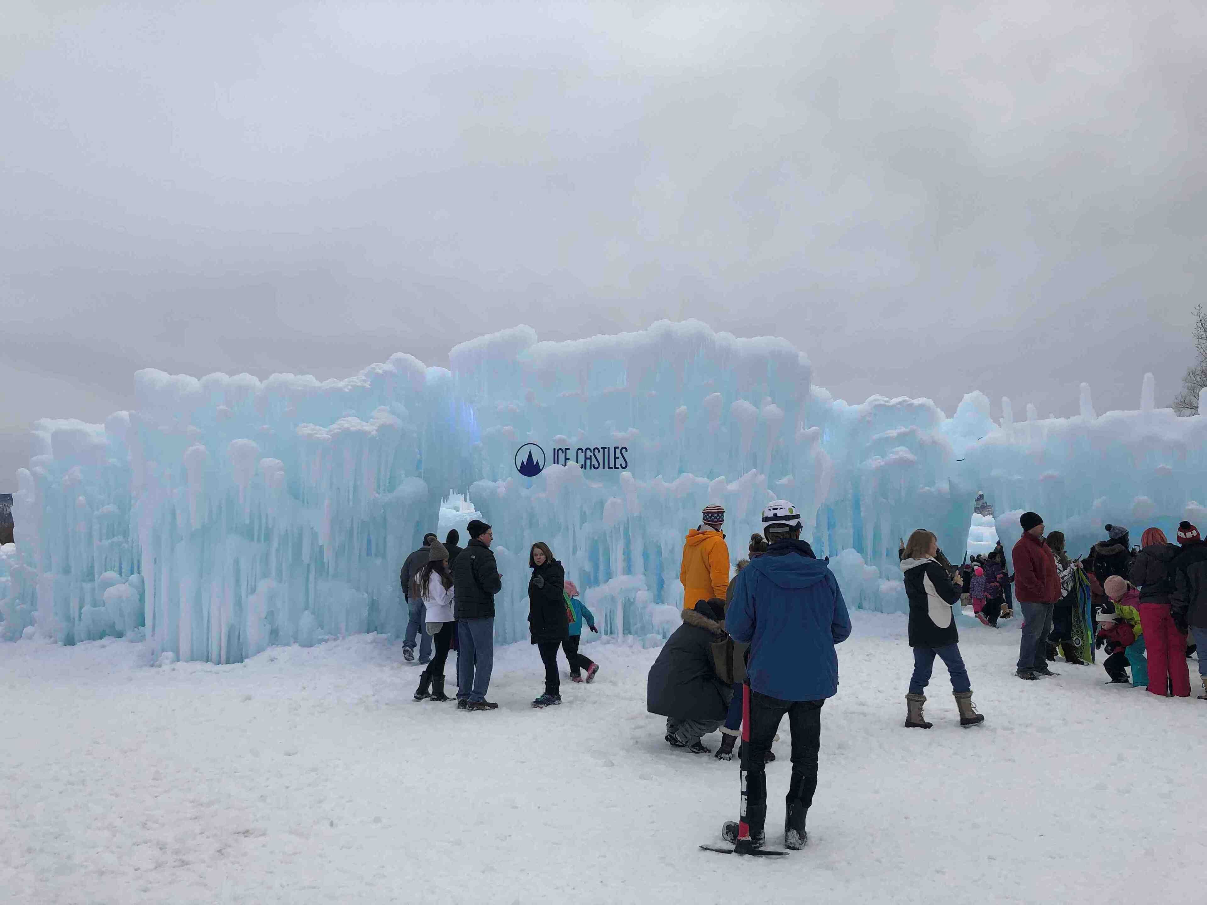 Ice Castles in Midway!!
#utahexperience #utahcaptures #utahphotographer #utah #utahgram #utahisrad #utahstate #weUtah #weRutah #wowutah #igutah #iloveutah #instautah #explore #xputah #visitutah #visitsaltlake #ItsAmazingOutThere #weatherchannel #pictureoftheday #picturelinepictureoftheday #kutv2news #parkcityutah #parkcity #midwayicecastles #icecastles #midwayutahphotographer #midwayutah