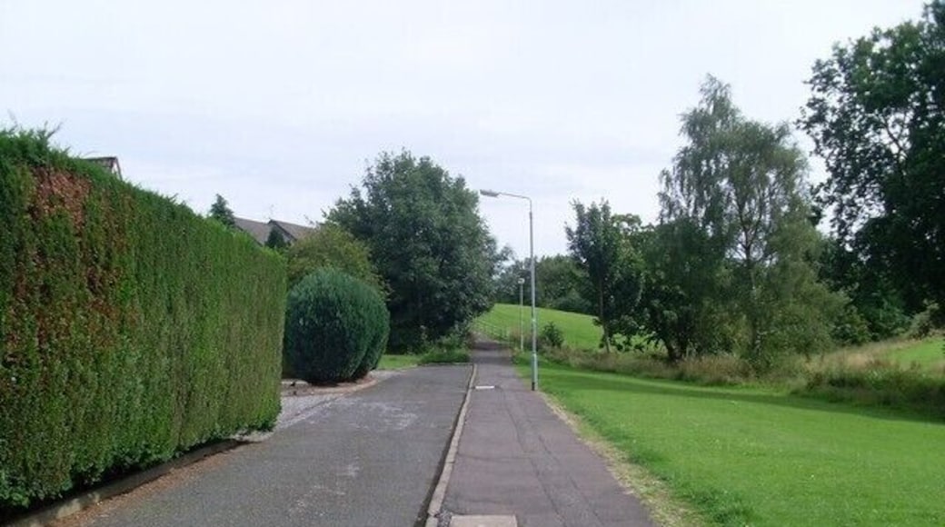 Dunure Place, Broom Small side street just off Mearns Road.