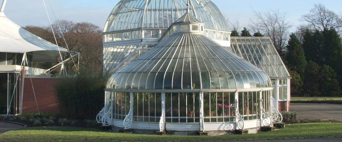Tollcross Park - the Winter Gardens. The Winter Gardens are next to, and accessible from, the Visitor Centre: 946212. See also: 946233.