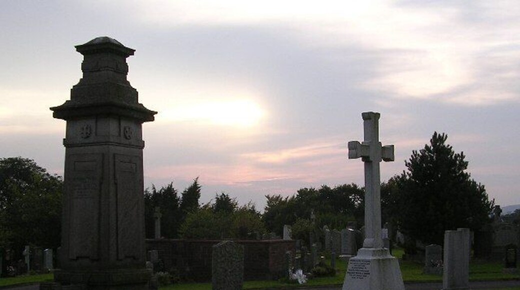 Sunset at Hillfoot Cemetery, Bearsden.