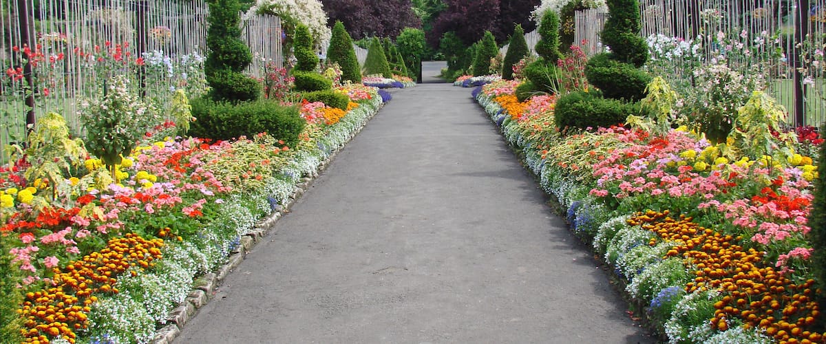 Le "Victorian Walled Garden" du parc Bellahouston à Glasgow. www.winsfordwalledgarden.com/v_gardens.aspx?Group=gardens...