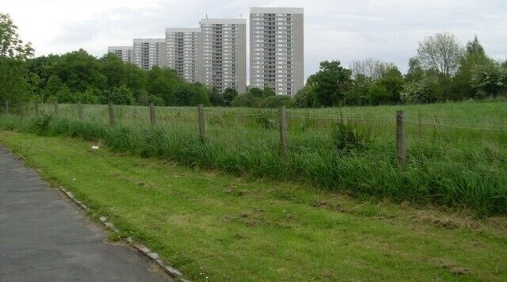 Kennishead Flats from Kennishead Road Looking east.