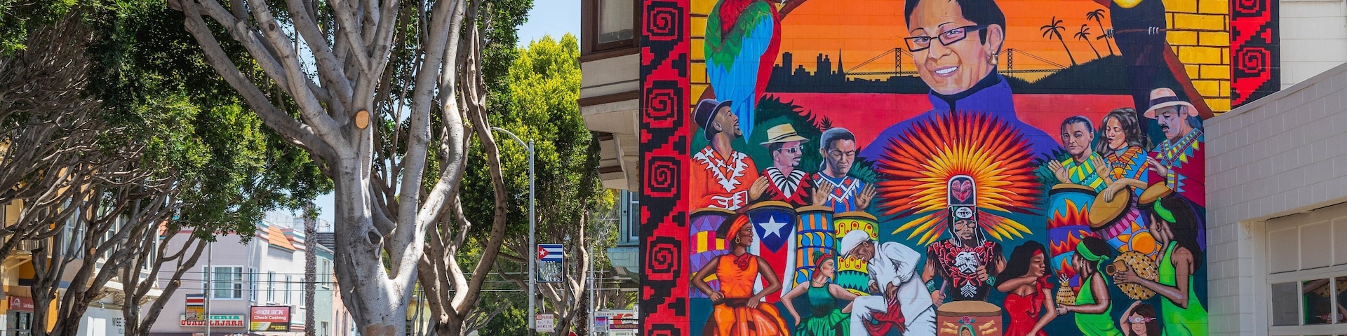 Mission District which includes outdoor art