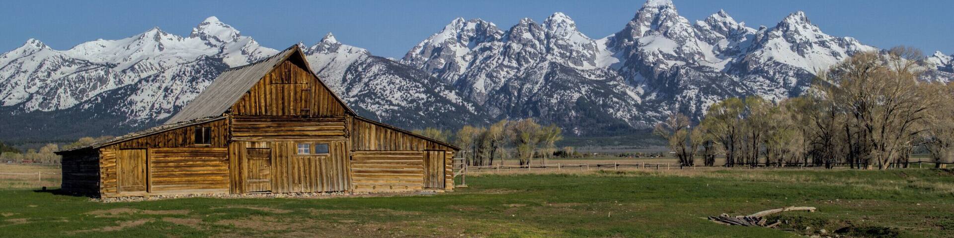 Reportedly the most commonly photographed scene in Grand Teton National Park - Mormom Row. The old historic homesteads with the Grand Tetons as a backdrop are truly a beautiful site. #mormonrow #grandteton #nationalpark #wyoming
