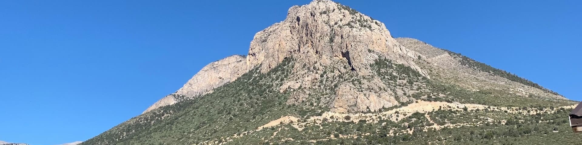 Beauty and great hiking trails.