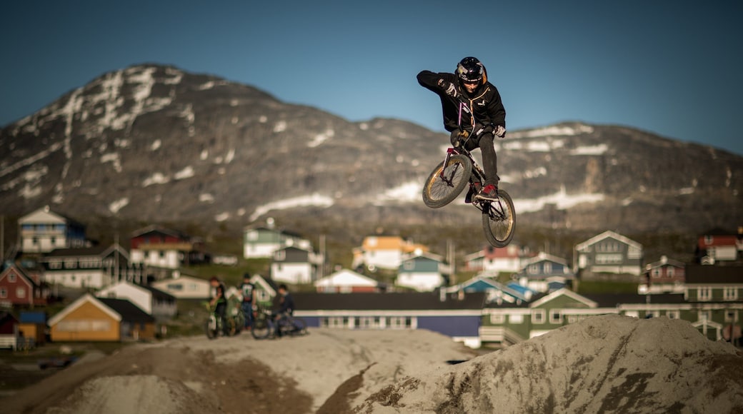 Nuuk showing mountains, mountain biking and a city
