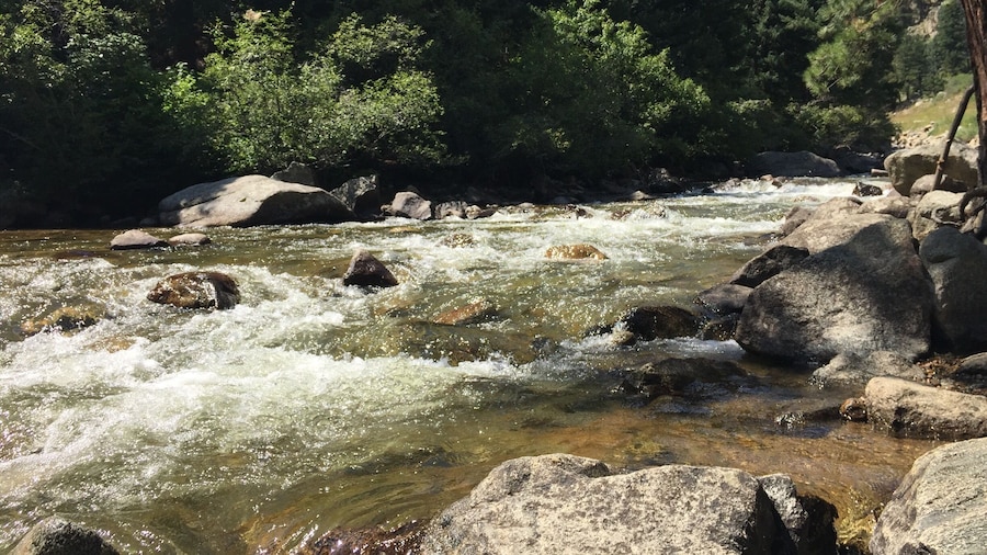 Tranquility...very nice place to just spend the afternoon, relax and take a dip...