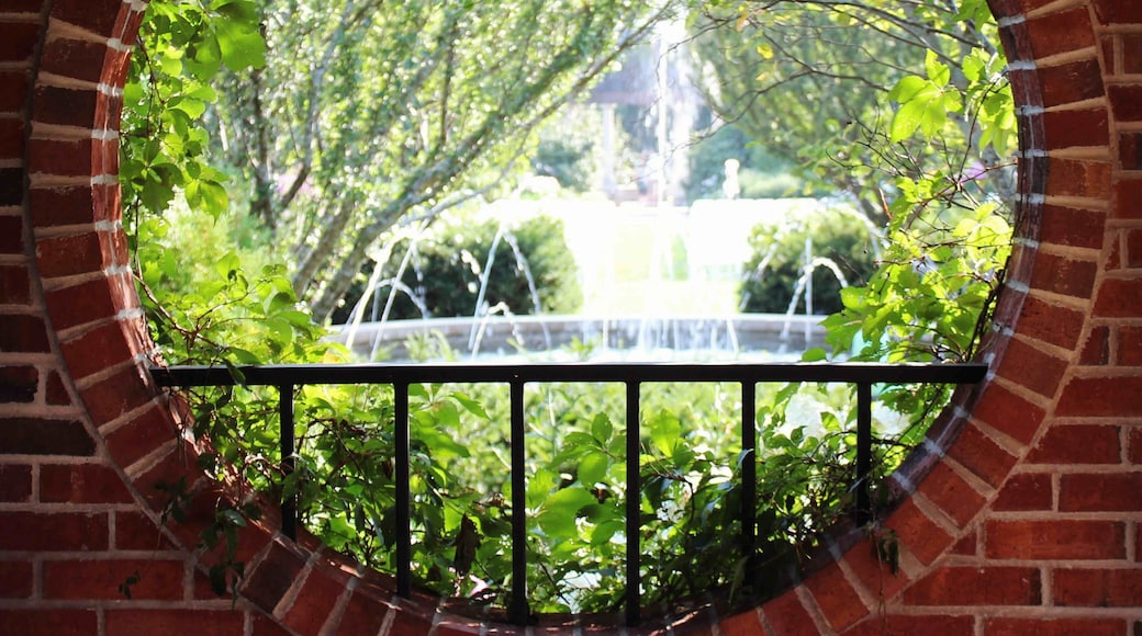 Green Bay Botanical Garden