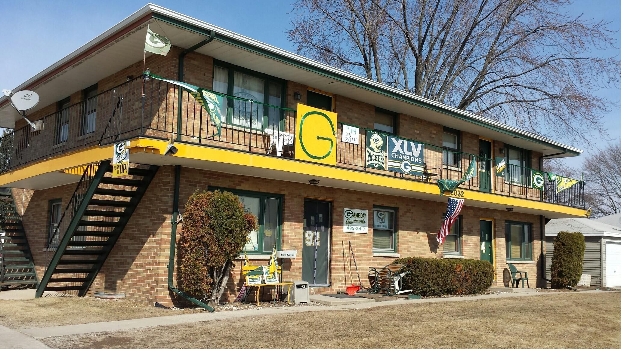 The Famous Packer Apartments.  So much history with the Green Bay Packers.