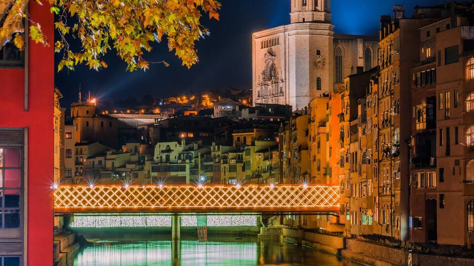 The main attraction of Girona. Best views at night!
#BVS100K
#travelphotography
#architecture
#bridge
#cityscape